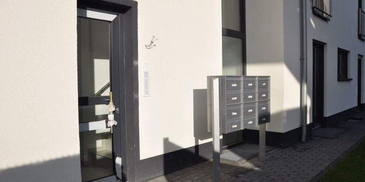 Etagenwohnung Euskirchen Innenstadt - 2 Zimmer, 64 m&sup2;, 298.000&euro; | Angebot:25683553