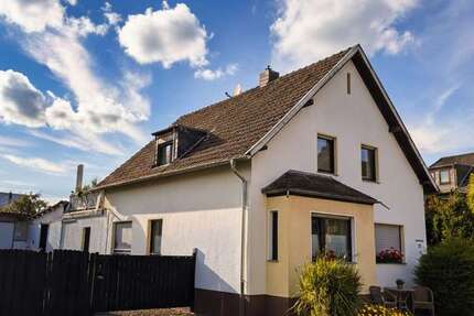 Haus Bornheim - 5 Zimmer, 175 m&sup2;, 597.000&euro; | Angebot:25459072