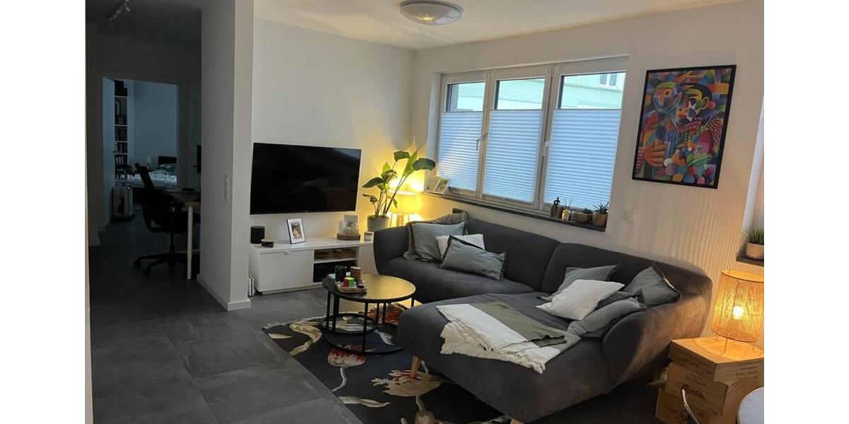 Erdgeschoßwohnung Köln Lindenthal - 2 Zimmer, 65 m&sup2;, 1.800&euro; | Angebot:25057477