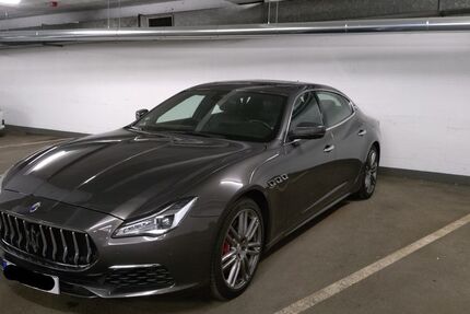 Maserati Quattroporte 104.000 km 30.999 &euro; Köln 50678
