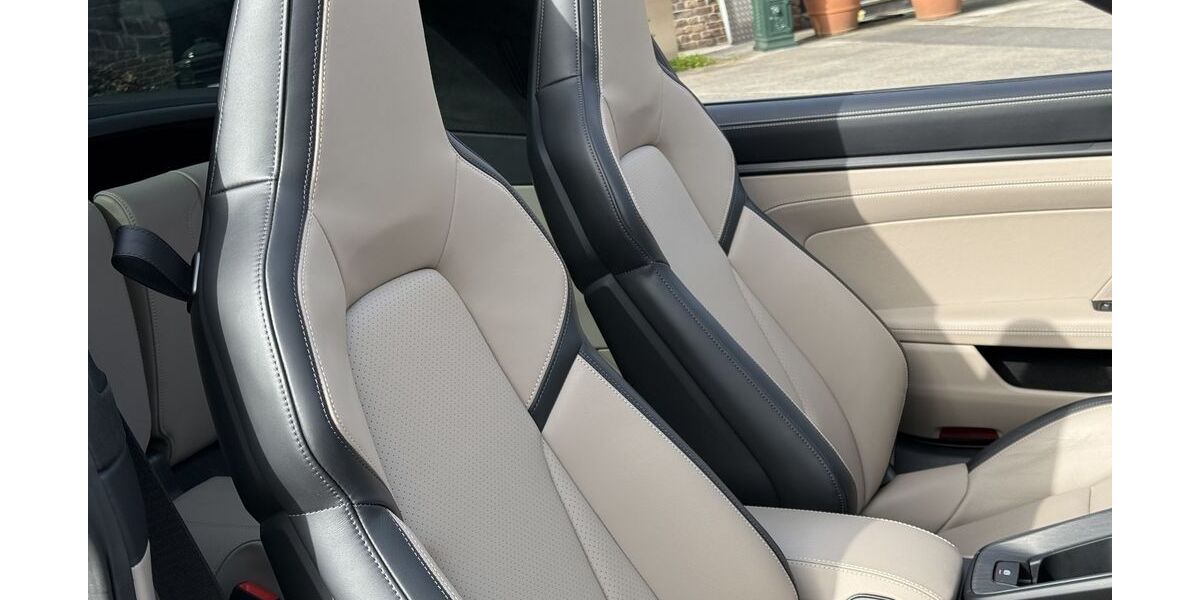 Porsche 992 9.900 km 195.790 &euro; Frechen (bei Köln) 50226