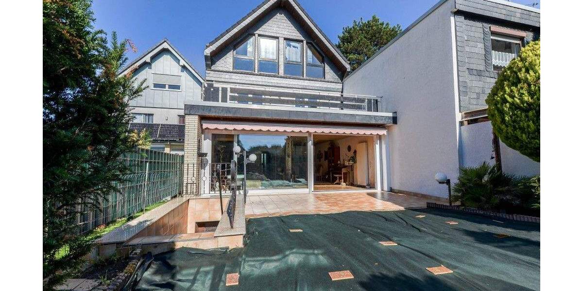 Reihenmittelhaus Leverkusen Rheindorf - 5 Zimmer, 151 m&sup2;, 449.000&euro; | Angebot:25749228