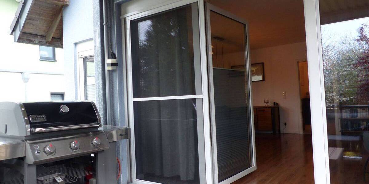 Etagenwohnung Niederkassel - 3 Zimmer, 97 m&sup2;, 349.000&euro; | Angebot:26015844