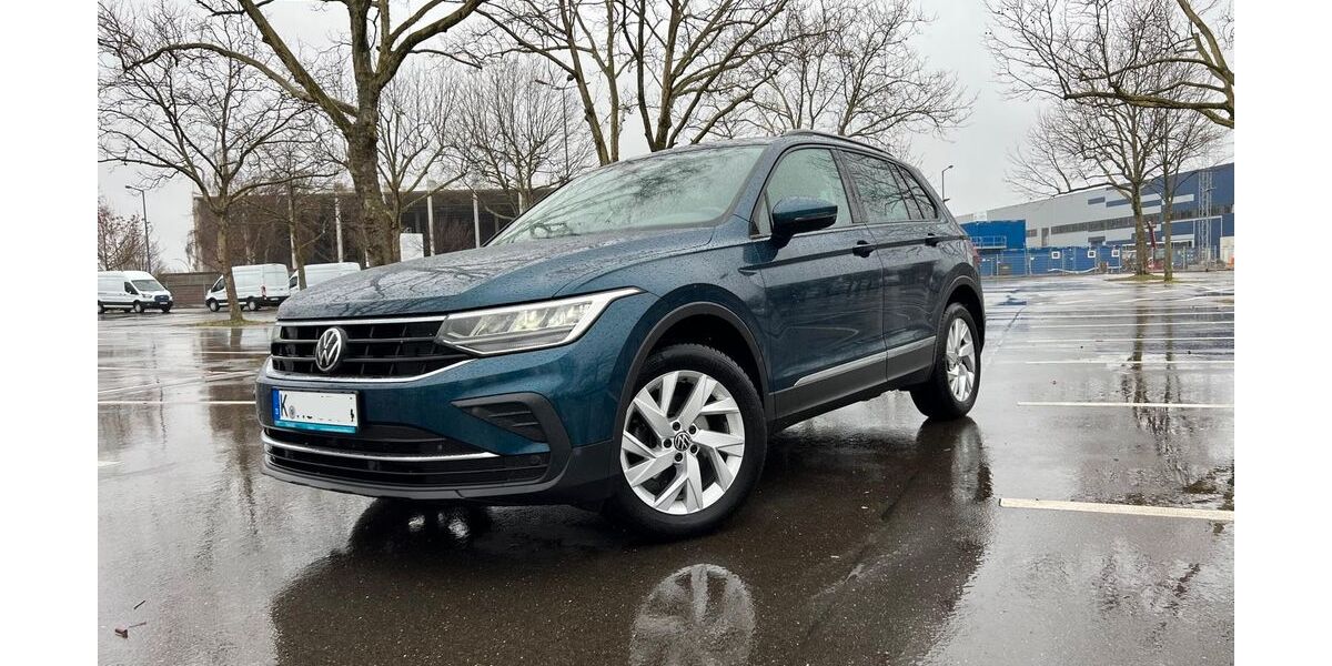 VW Tiguan 149.000 km 22.499 &euro; Köln 51149
