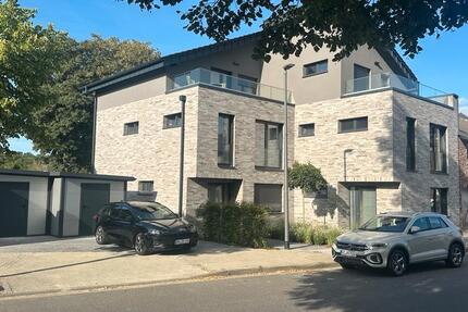 Haus Niederzier - 2 Zimmer, 122 m&sup2;, 1.540&euro; | Angebot:24742221