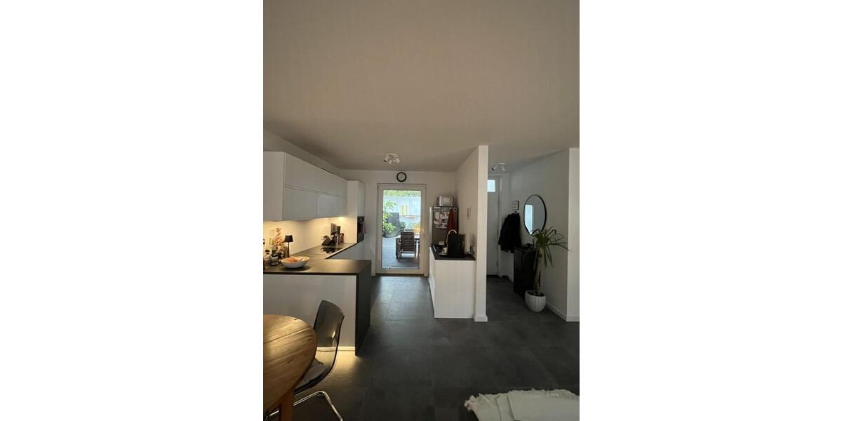 Erdgeschoßwohnung Köln Lindenthal - 2 Zimmer, 65 m&sup2;, 1.800&euro; | Angebot:25057477