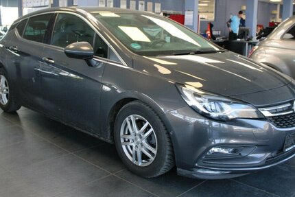 Opel Astra 1.4 - Navi - SHZ - 92.532 km 8.980 &euro; Euskirchen 53881