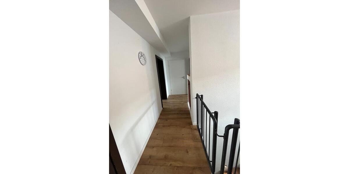 Maisonettenwohnung Euskirchen - 4 Zimmer, 158 m&sup2;, 1.870&euro; | Angebot:25751664