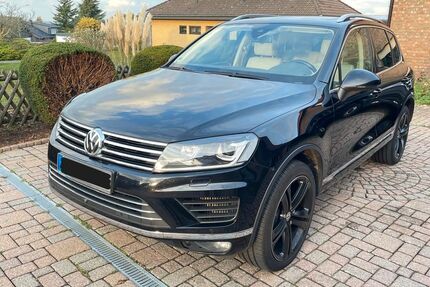 VW Touareg 117.000 km 25.500 &euro; Vettweiß 52391