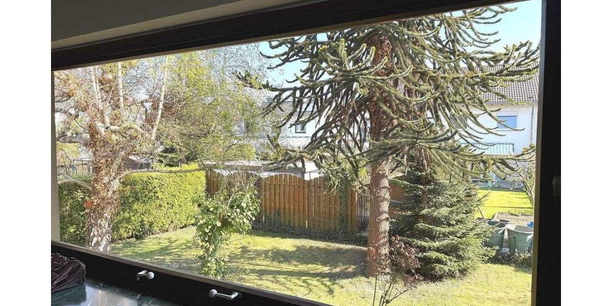 Einfamilienhaus Niederkassel - 6 Zimmer, 200 m&sup2;, 490.000&euro; | Angebot:25663636