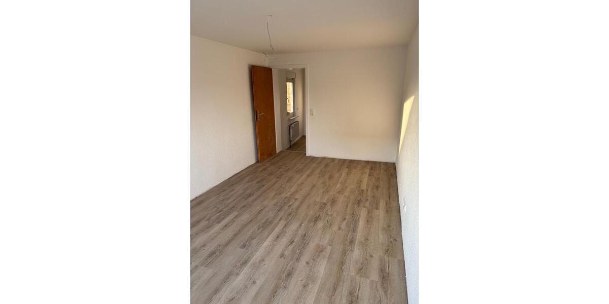 Einfamilienhaus Erftstadt - 5 Zimmer, 115 m&sup2;, 1.800&euro; | Angebot:25877014
