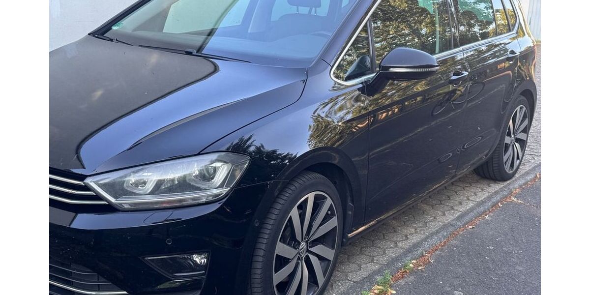 VW Golf Sportsvan 180.244 km 11.299 &euro; Niederkassel 53859
