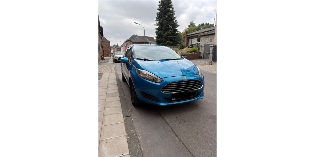 Ford Fiesta 142.038 km 3.000 &euro; Jülich 52428