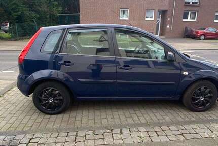 Ford Fiesta 172.140 km 1.075 &euro; Köln 50674