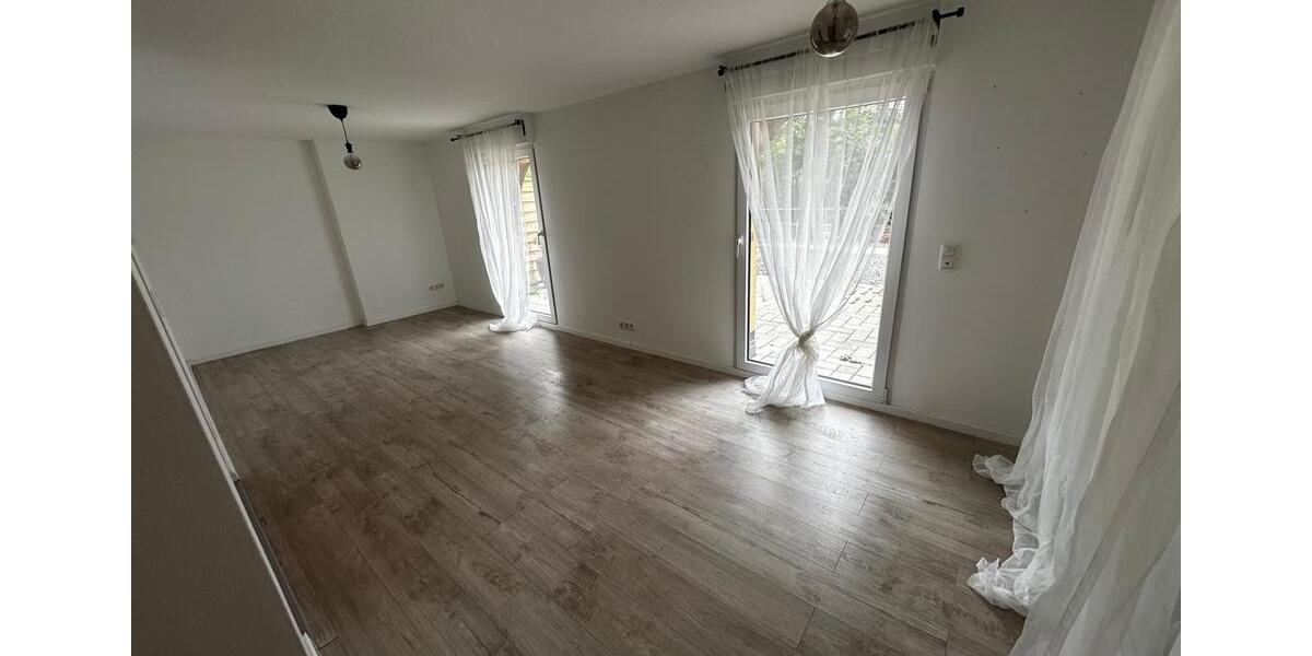 Erdgeschoßwohnung Nideggen - 2.5 Zimmer, 128 m&sup2;, 1.000&euro; | Angebot:25867922