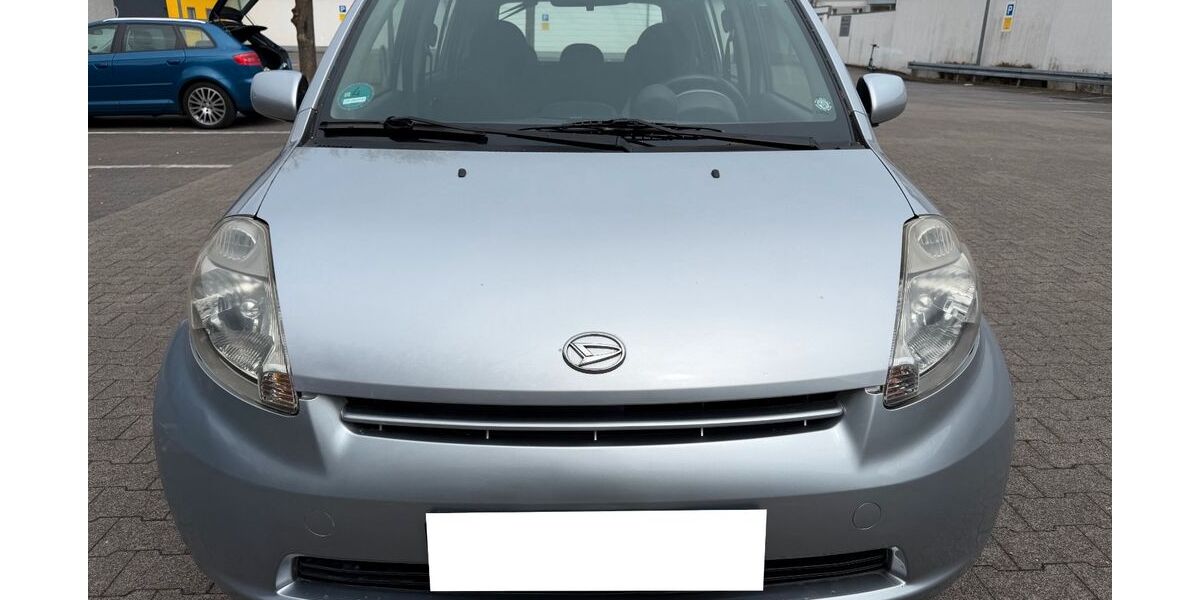 Daihatsu Sirion 88.000 km 3.250 &euro; Köln 50679