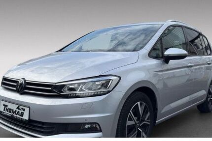 VW Touran 64.807 km 27.900 &euro; Brühl 50321