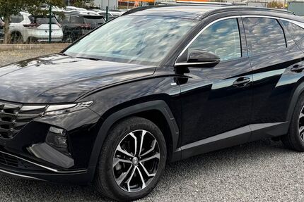 Hyundai TUCSON 103.000 km 19.400 &euro; Düren 52351