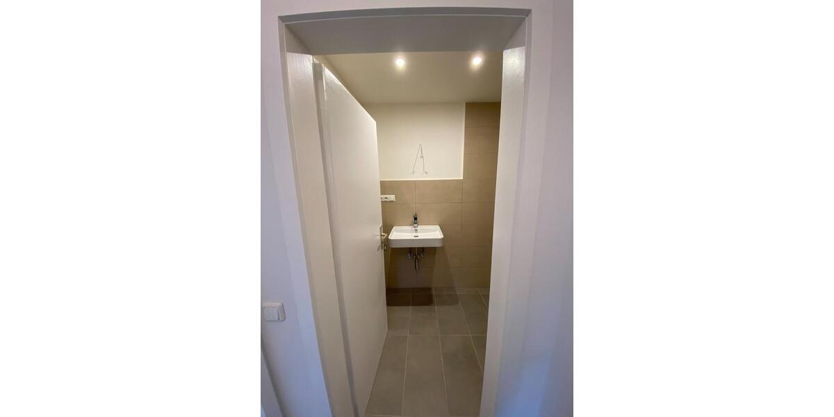 Hochparterre Köln Nippes - 2 Zimmer, 56 m&sup2;, 900&euro; | Angebot:25721972