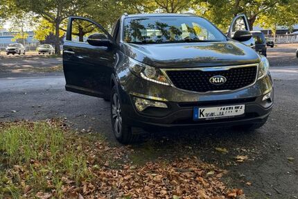 Kia Sportage 109.000 km 14.000 &euro; Köln 51063