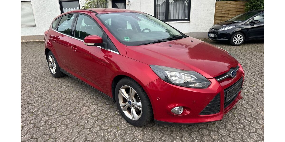 Ford Focus 105.777 km 2.700 &euro; Euskirchen 53879