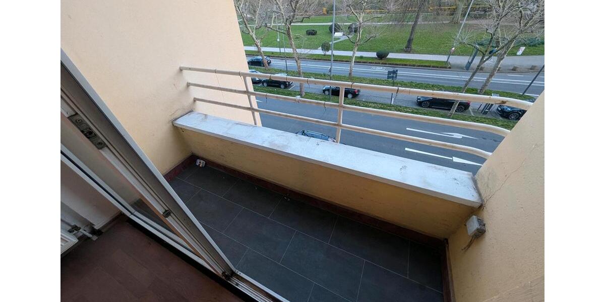 Etagenwohnung Köln Innenstadt - 3 Zimmer, 90 m&sup2;, 990&euro; | Angebot:25884095