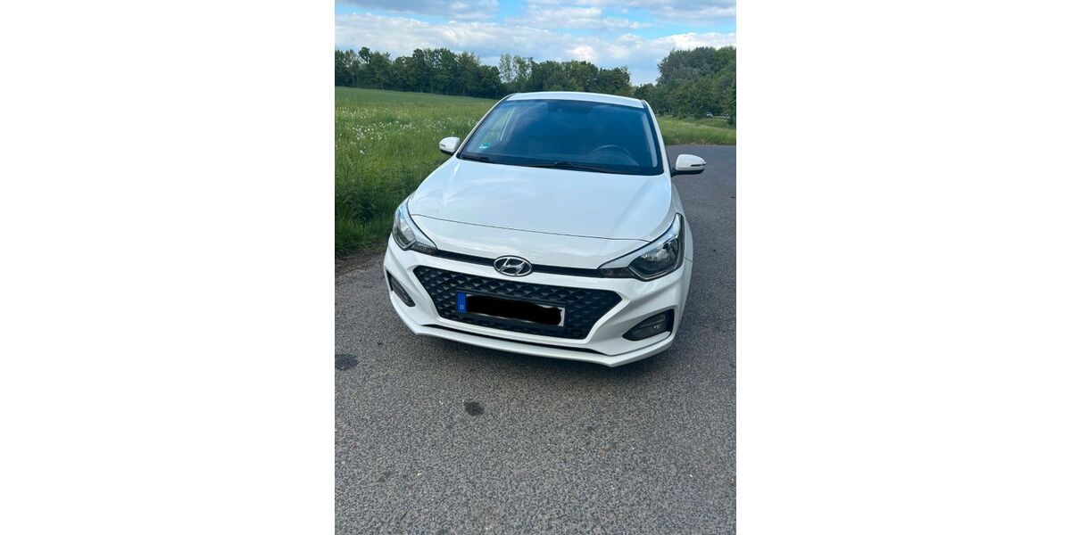 Hyundai i20 125.886 km 9.000 &euro; Zülpich 53909