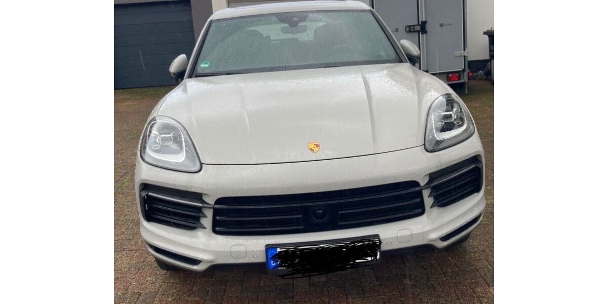Porsche Cayenne 96.700 km 58.800 &euro; Köln 50858