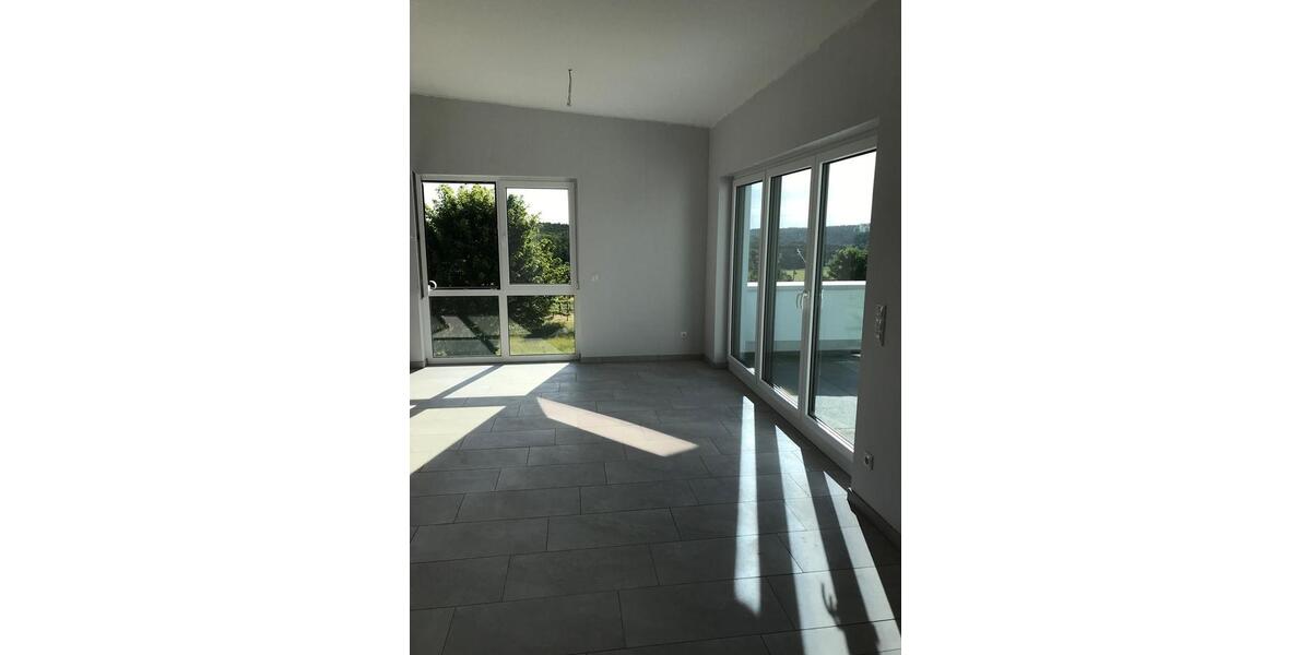 Dachgeschoßwohnung Weilerswist - 3 Zimmer, 96 m&sup2;, 1.000&euro; | Angebot:25922781