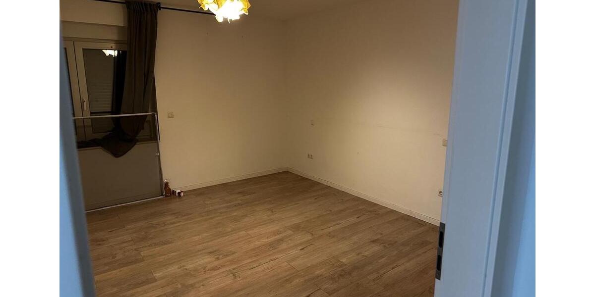 Erdgeschoßwohnung Nideggen - 2.5 Zimmer, 128 m&sup2;, 1.000&euro; | Angebot:25867922
