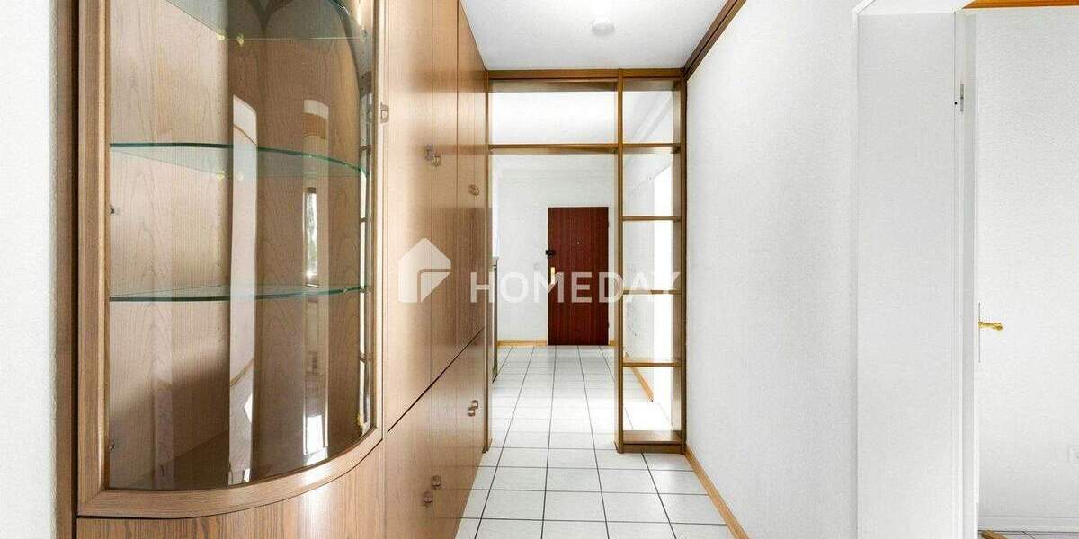 Etagenwohnung Köln Esch/Auweiler - 4 Zimmer, 106 m&sup2;, 285.000&euro; | Angebot:25677384