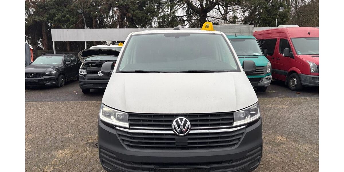 VW T6 Transporter 232.573 km 13.500 &euro; Köln 51103
