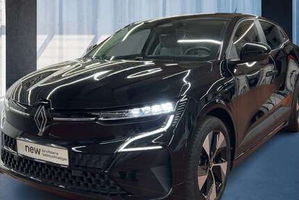 Renault Megane E-Tech 27.076 km 18.240 &euro; Köln 50939