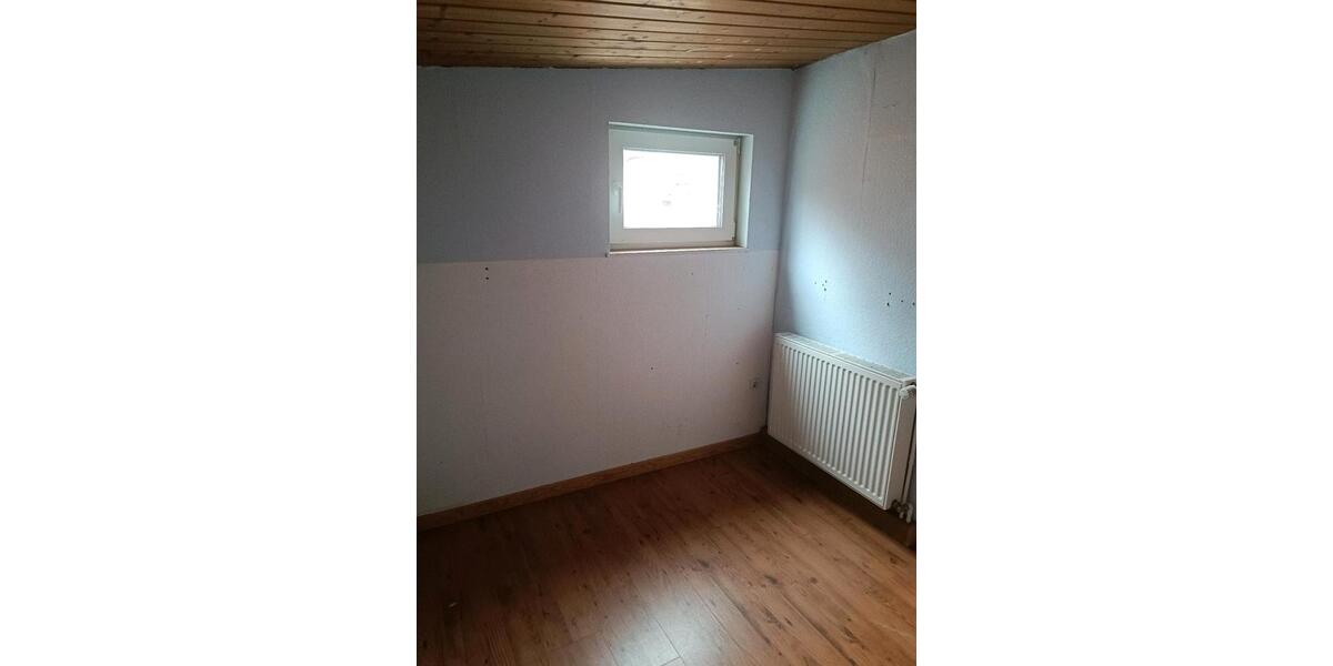 Reihenhaus Zülpich - 3 Zimmer, 41 m&sup2;, 100.000&euro; | Angebot:27261827