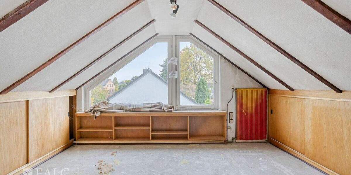 Einfamilienhaus Köln Brück - 5 Zimmer, 139 m&sup2;, 590.000&euro; | Angebot:25743065