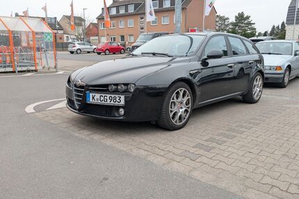 Alfa Romeo 159 266.600 km 3.750 &euro; Köln 51061