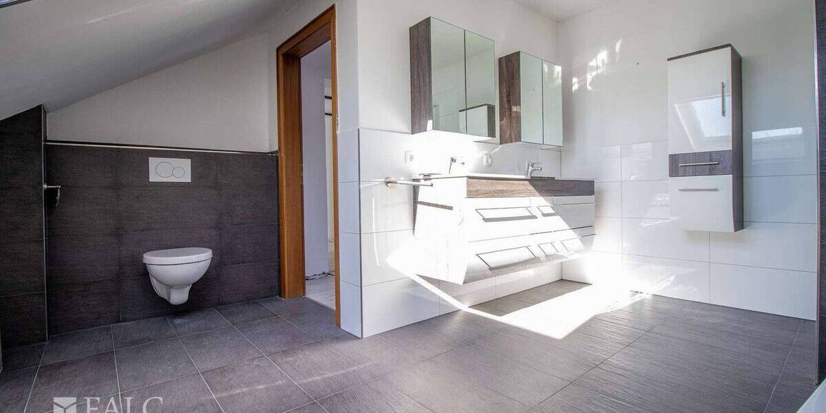 Einfamilienhaus Inden Frenz - 1 Zimmer, 212 m&sup2;, 299.000&euro; | Angebot:26487983