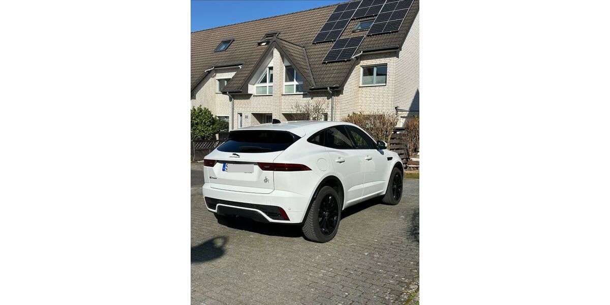 Jaguar E-Pace 72.000 km 25.900 &euro; Niederkassel 53859