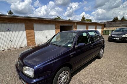 VW Golf 182.000 km 999 &euro; Dormagen 41541