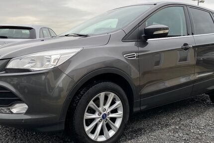 Ford Kuga 131.500 km 7.850 &euro; Bergheim 50127