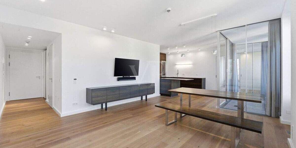 Etagenwohnung Köln Altstadt-Nord - 2 Zimmer, 95 m&sup2;, 2.185&euro; | Angebot:25777085