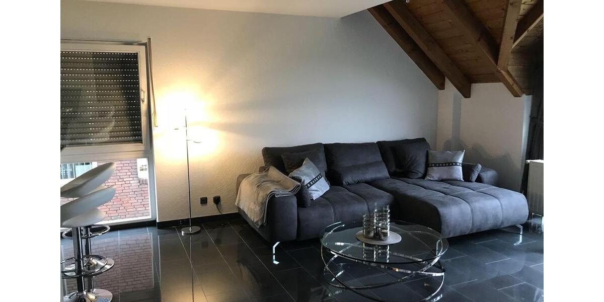 Maisonettenwohnung Grevenbroich - 4 Zimmer, 100 m&sup2;, 1.400&euro; | Angebot:25649468