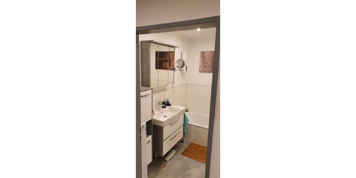 Etagenwohnung Leverkusen - 3 Zimmer, 82 m&sup2;, 290.000&euro; | Angebot:27298948
