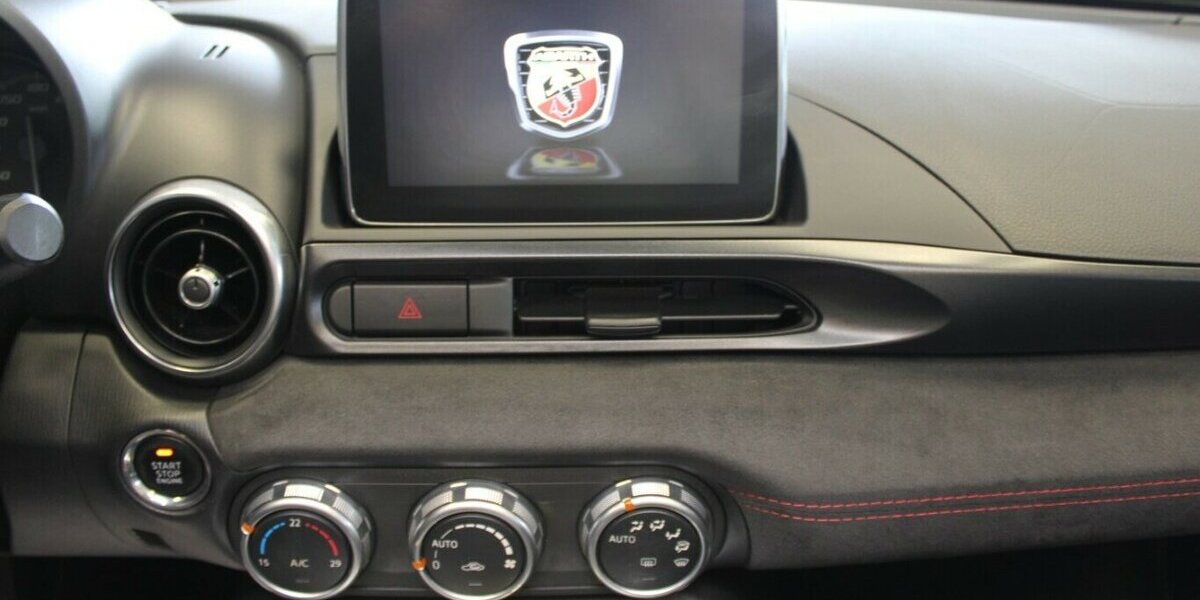 Fiat 124 Spider Abarth Serie 0 Turismo 1.4 MultiAir Tur 70.994 km 23.980 &euro; Euskirchen 53881