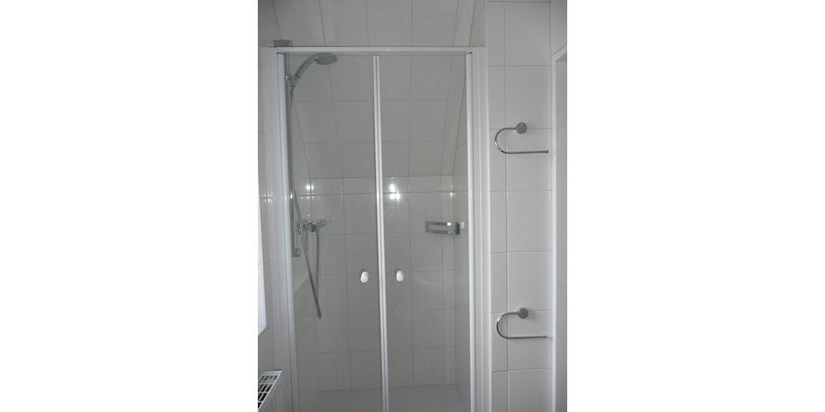 Etagenwohnung Köln Rodenkirchen - 1 Zimmer, 20 m&sup2;, 650&euro; | Angebot:25294032