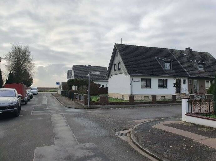 Mehrfamilienhaus, Wohnhaus Köln Zündorf - 1.200.000&euro; | Angebot:25777384