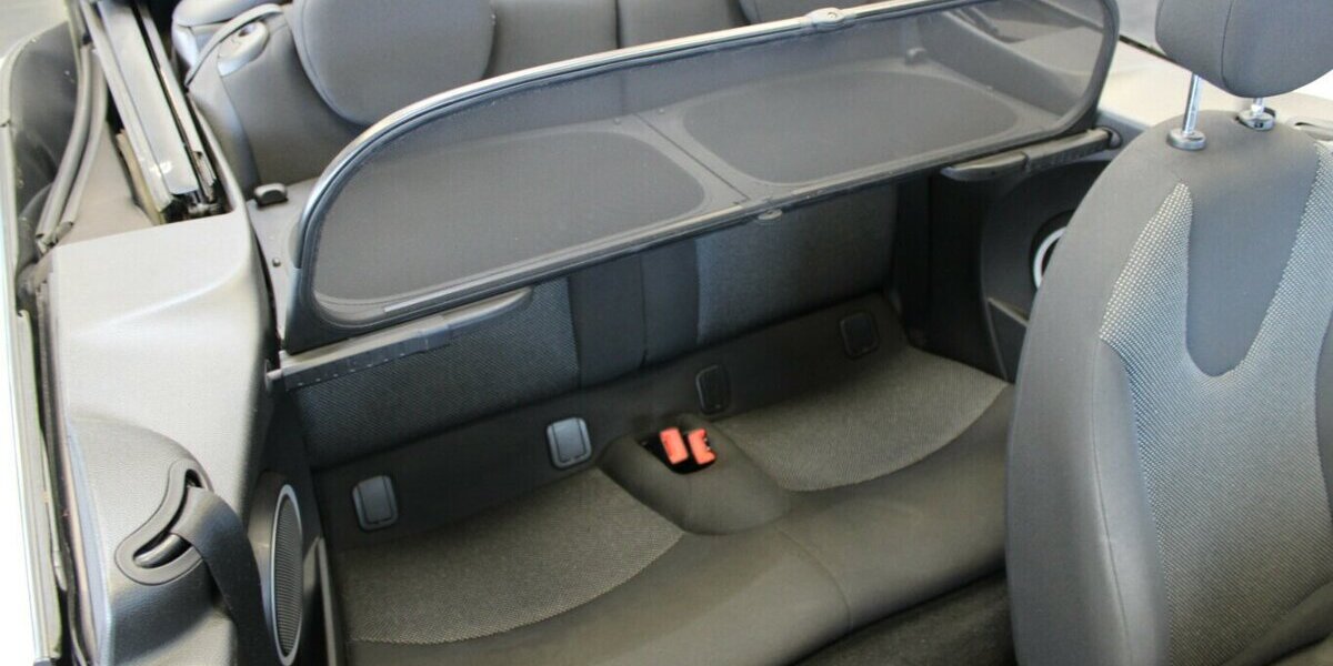 Mini One Cabrio 73.682 km 10.780 &euro; Euskirchen 53881