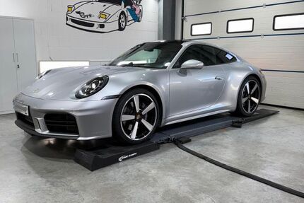 Porsche 992 13.000 km 123.999 &euro; Köln 50825