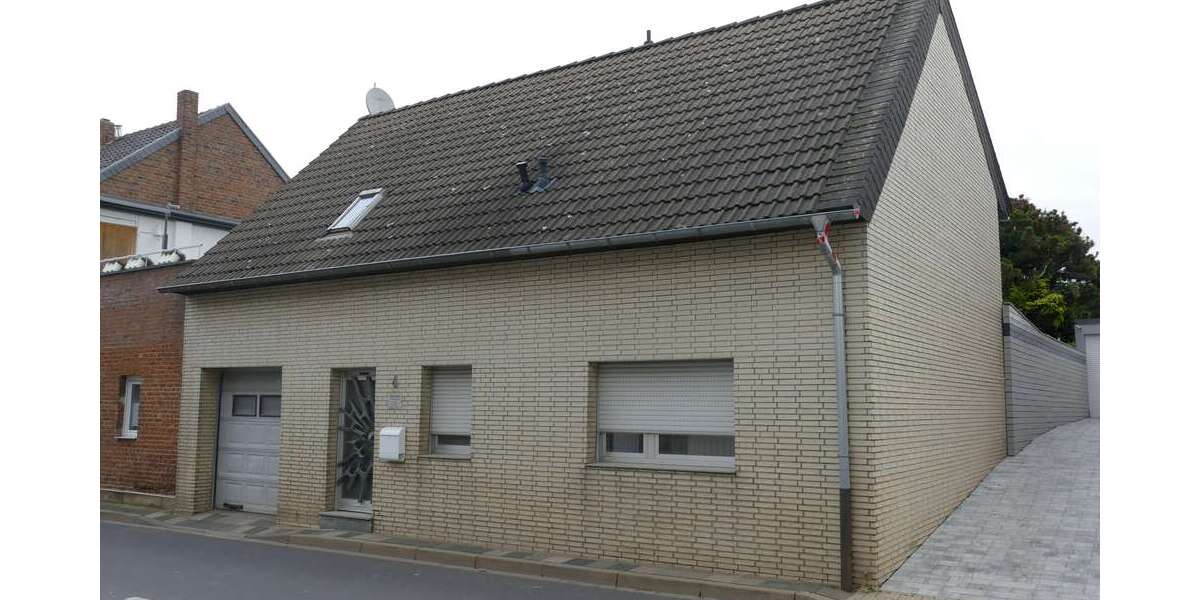 Einfamilienhaus Merzenich-Golzheim Golzheim - 4 Zimmer, 148 m&sup2;, 299.000&euro; | Angebot:23179386