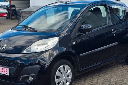 Peugeot 107 131.000 km 2.750 &euro; Düren 52353